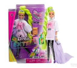 [hdj44] Barbie extra - with an oversized T-shirt with long green hair