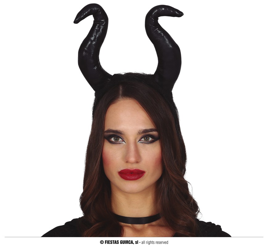 Wicked Witch with Black Horns - Halloween