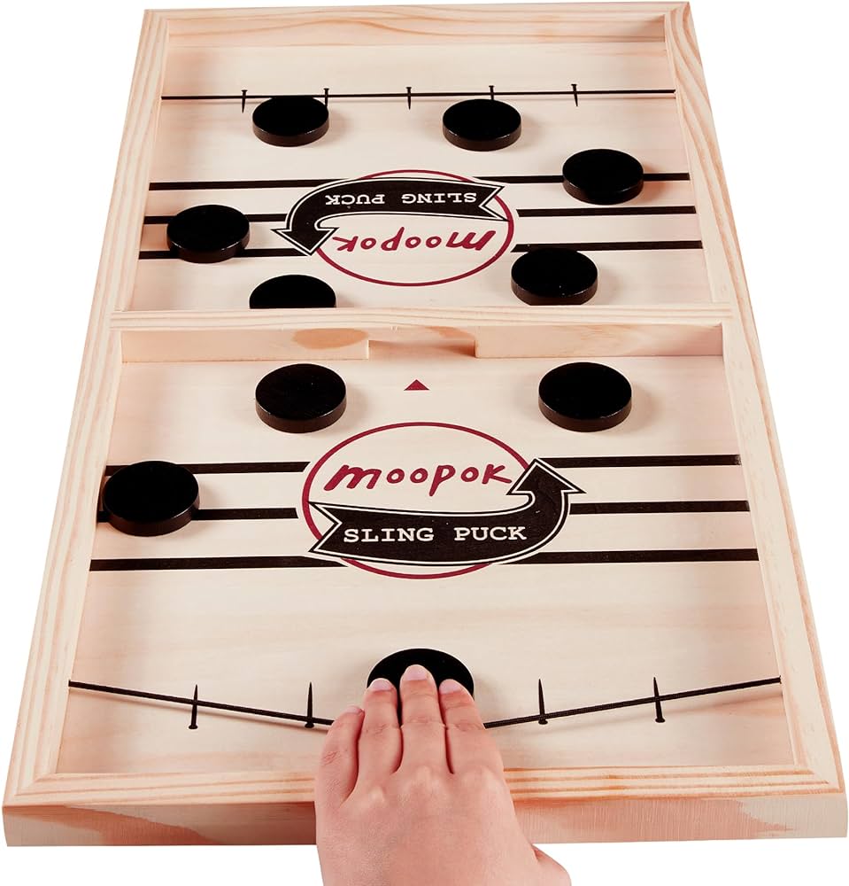 Board game fast sling puck